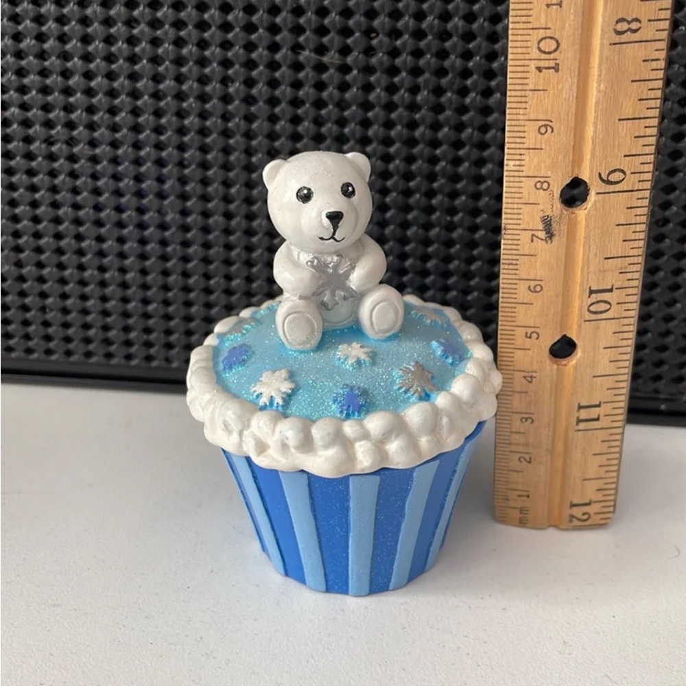 Claire’s Trinket Jewerly box #12 Polar Bear